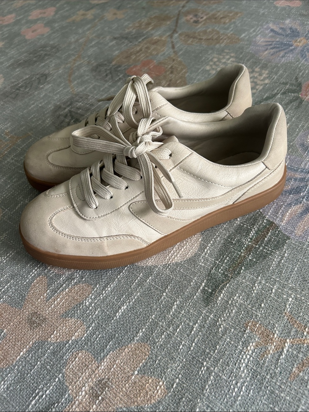 Dolce Vita Valet Sneakers Tan and Light Brown